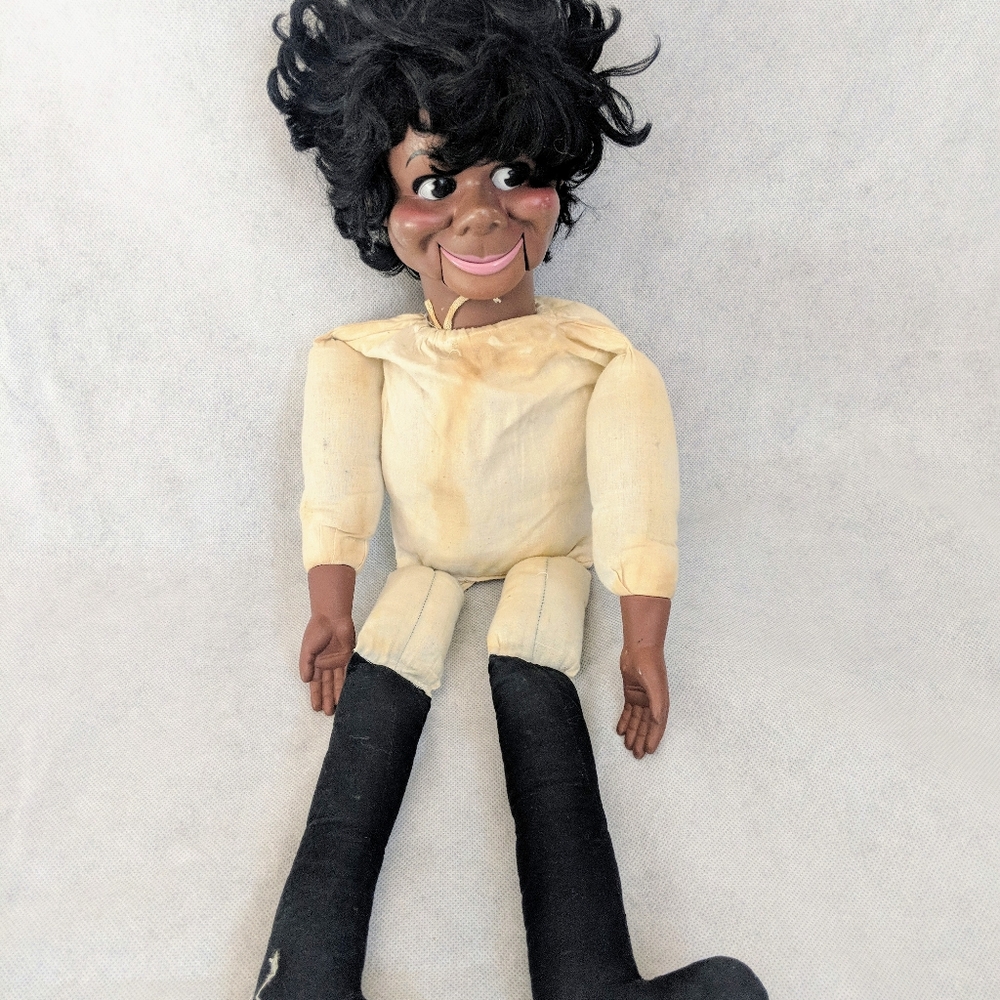 Vintage Lester Ventriloquist Doll Eegee 1973